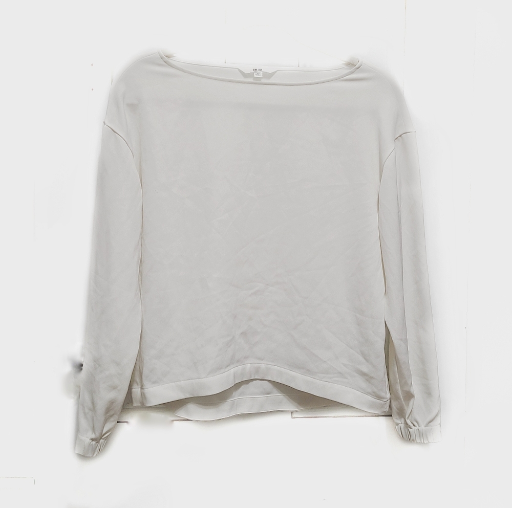 💓 UNIQLO White Long Sleeve Blouse